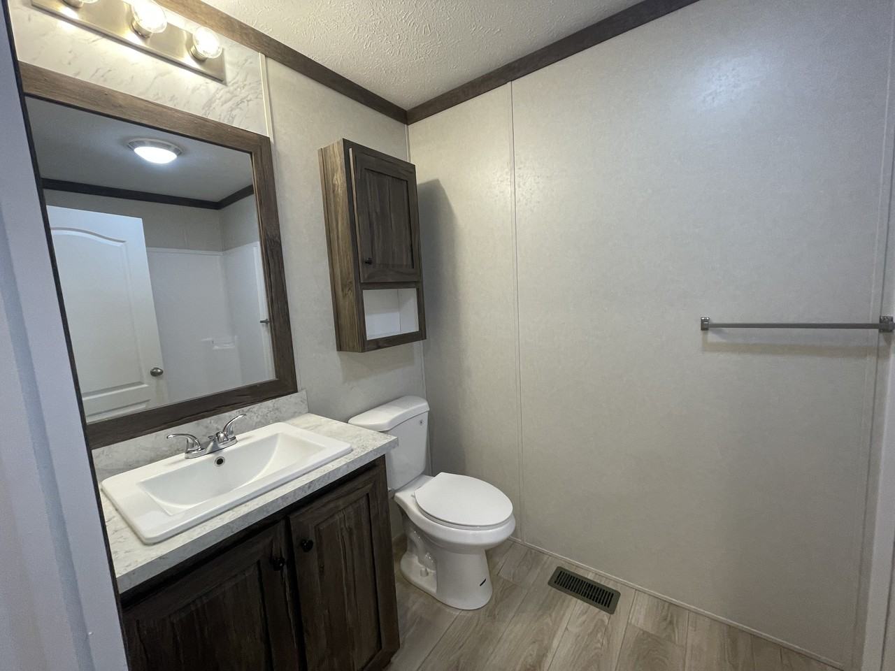 245 Magnolia #245 - Photo 6 of 11