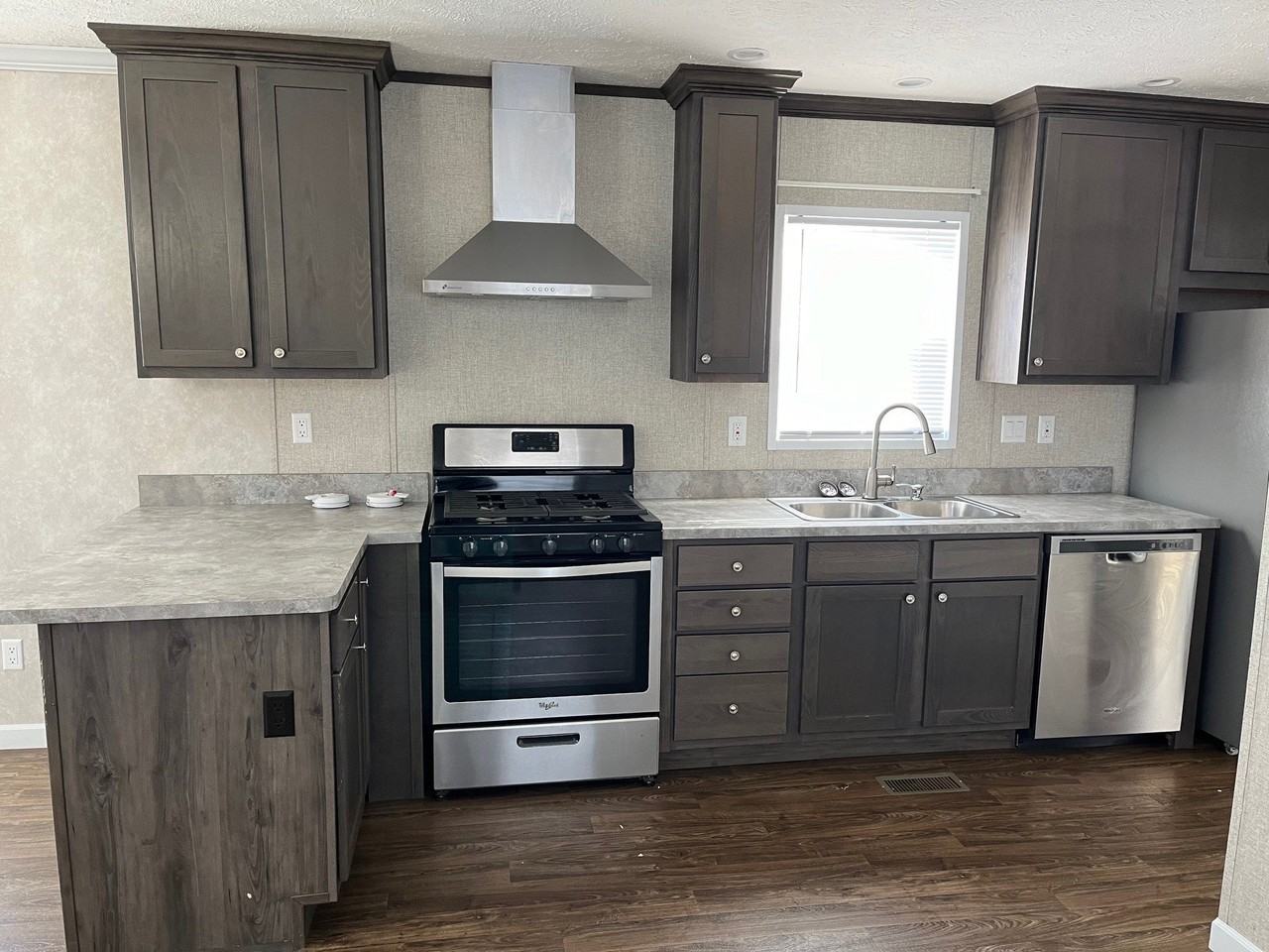 85 Nettie Ave #85 - Photo 2 of 10