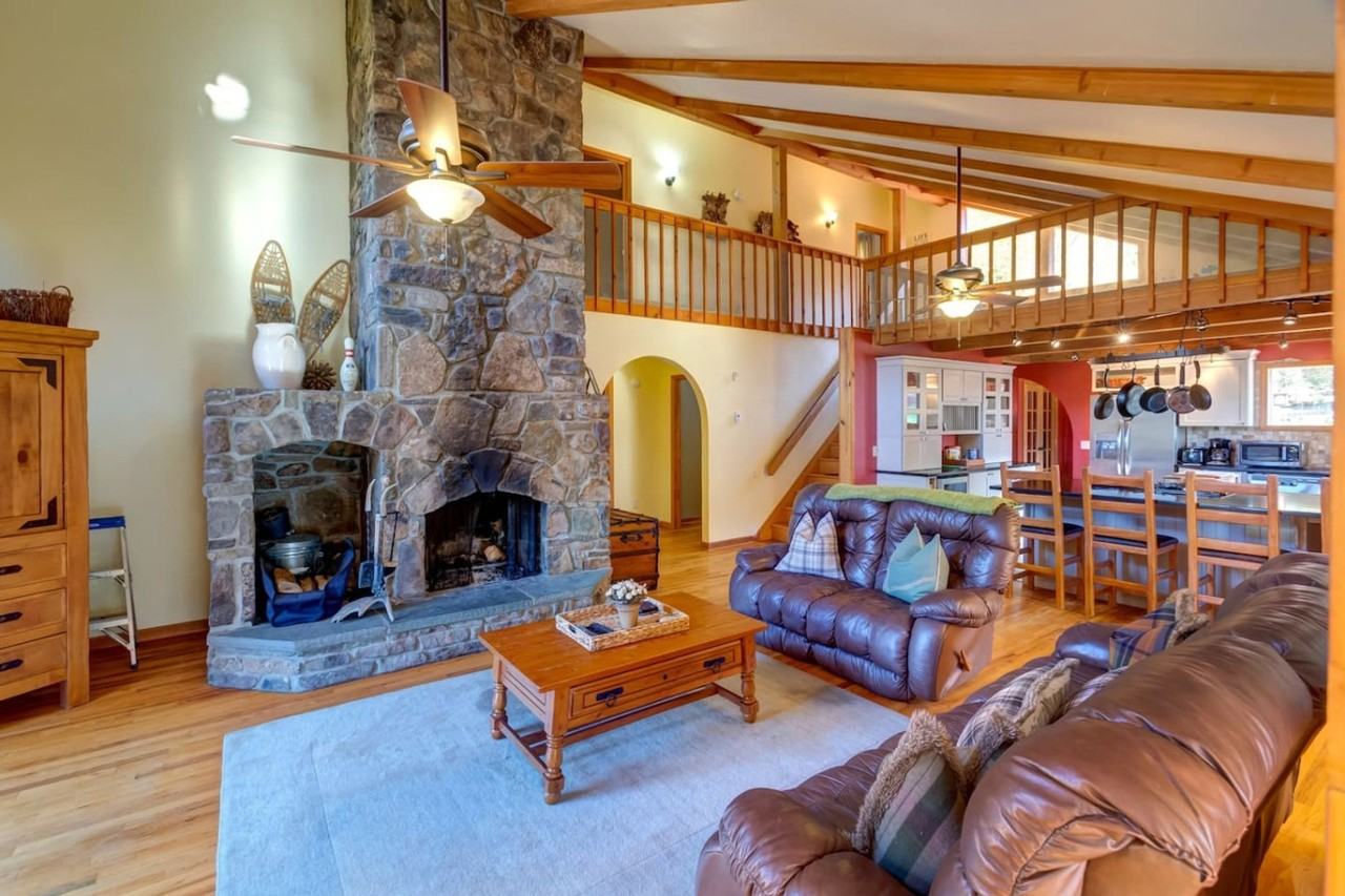 525 Townsend Hollow Rd #1492973P - Photo 7 of 50
