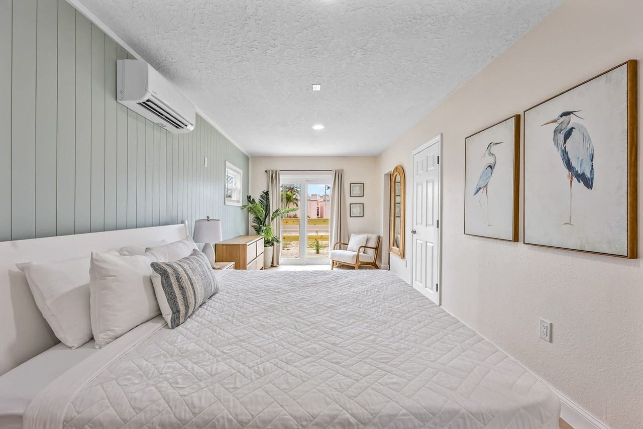 637 S Orlando Ave #1579717P - Photo 6 of 14