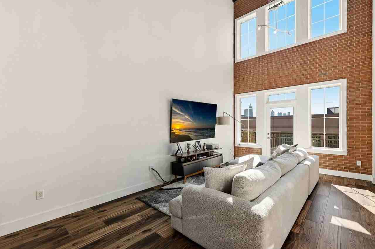 1380 Atlantic Dr Nw #1580010P - Photo 2 of 23