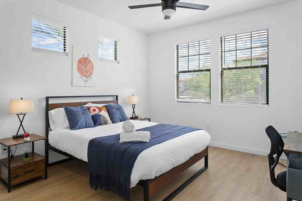 9450 W Cabela Dr #1588322P - Photo 6 of 25