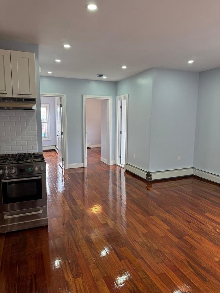 820 E 216th St #2 - Photo 3 of 4