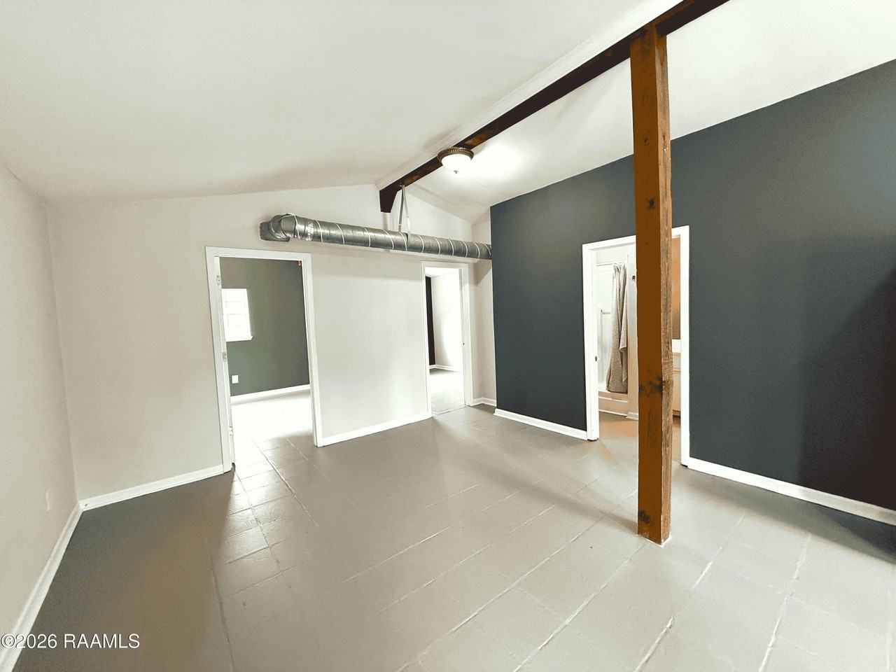 427 General Mouton Ave #D - Photo 3 of 7