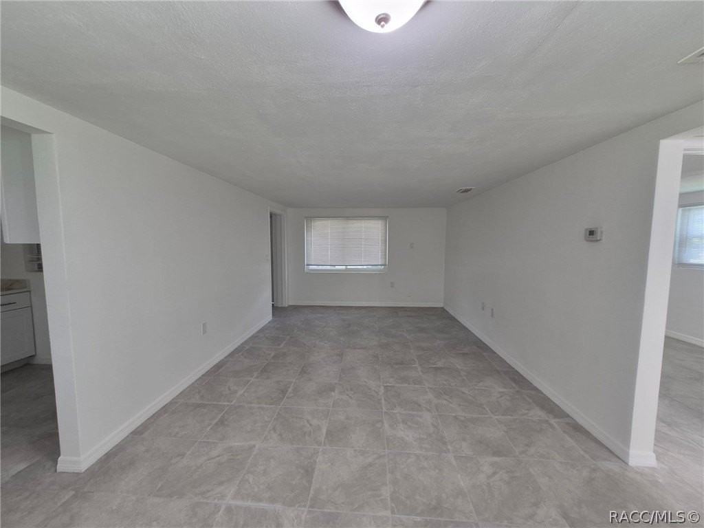 27 E Lemon St - Photo 6 of 21