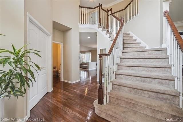 24323 Bellingham Dr - Photo 5 of 50