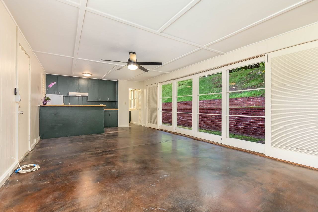 3310 Tantalus Dr #B - Photo 3 of 28