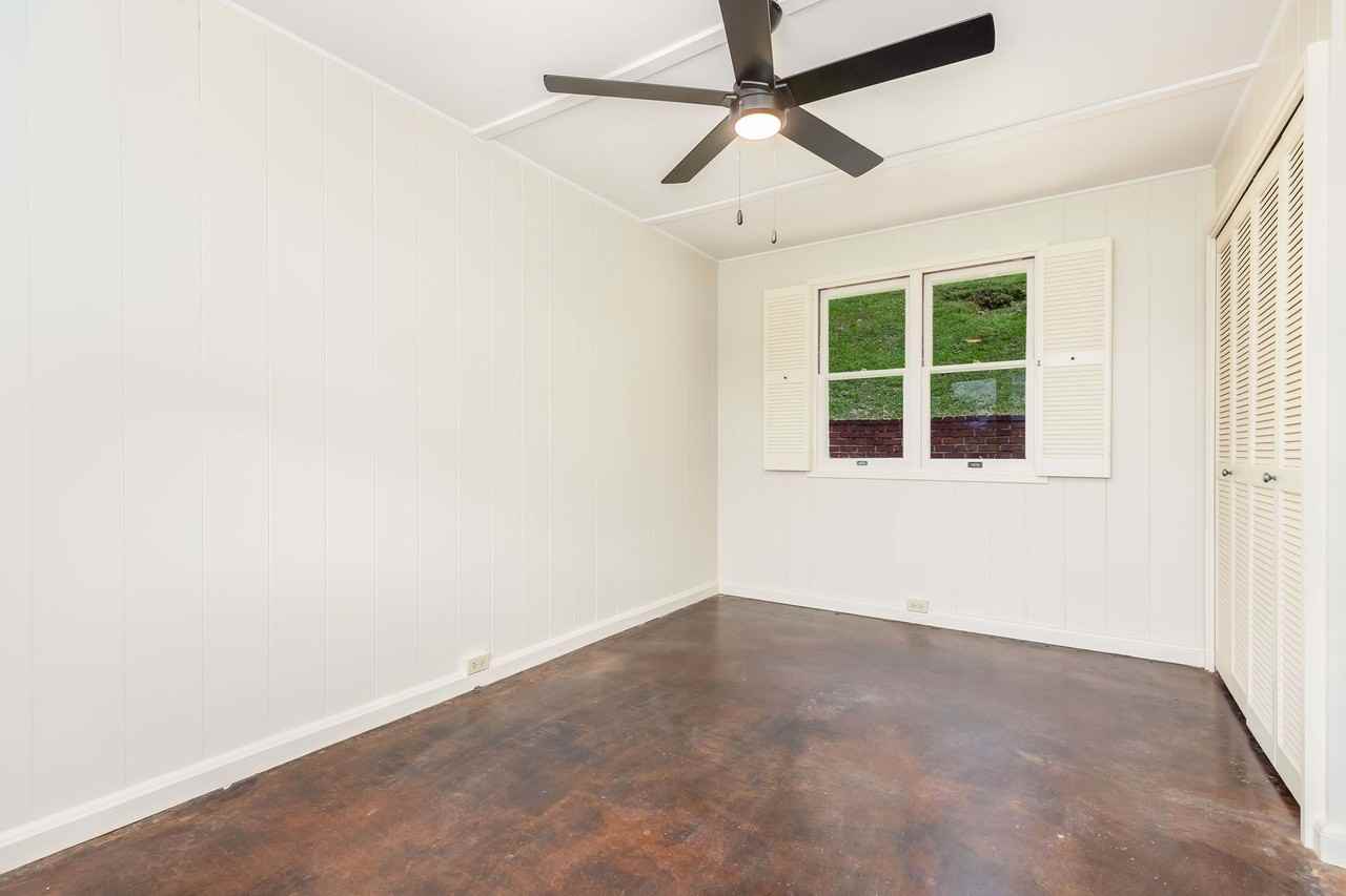 3310 Tantalus Dr #B - Photo 7 of 28