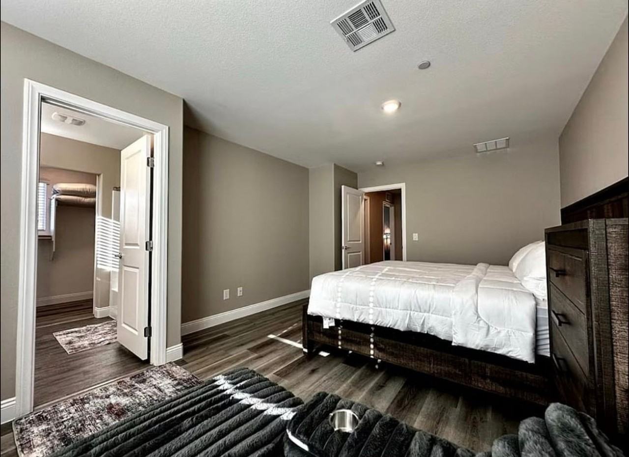2710 Yellow Blaze Way - Photo 2 of 20