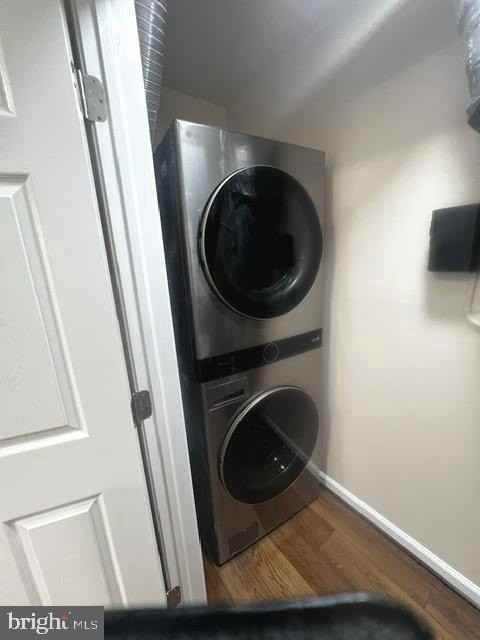 8881 Rusland Ct - Photo 6 of 34