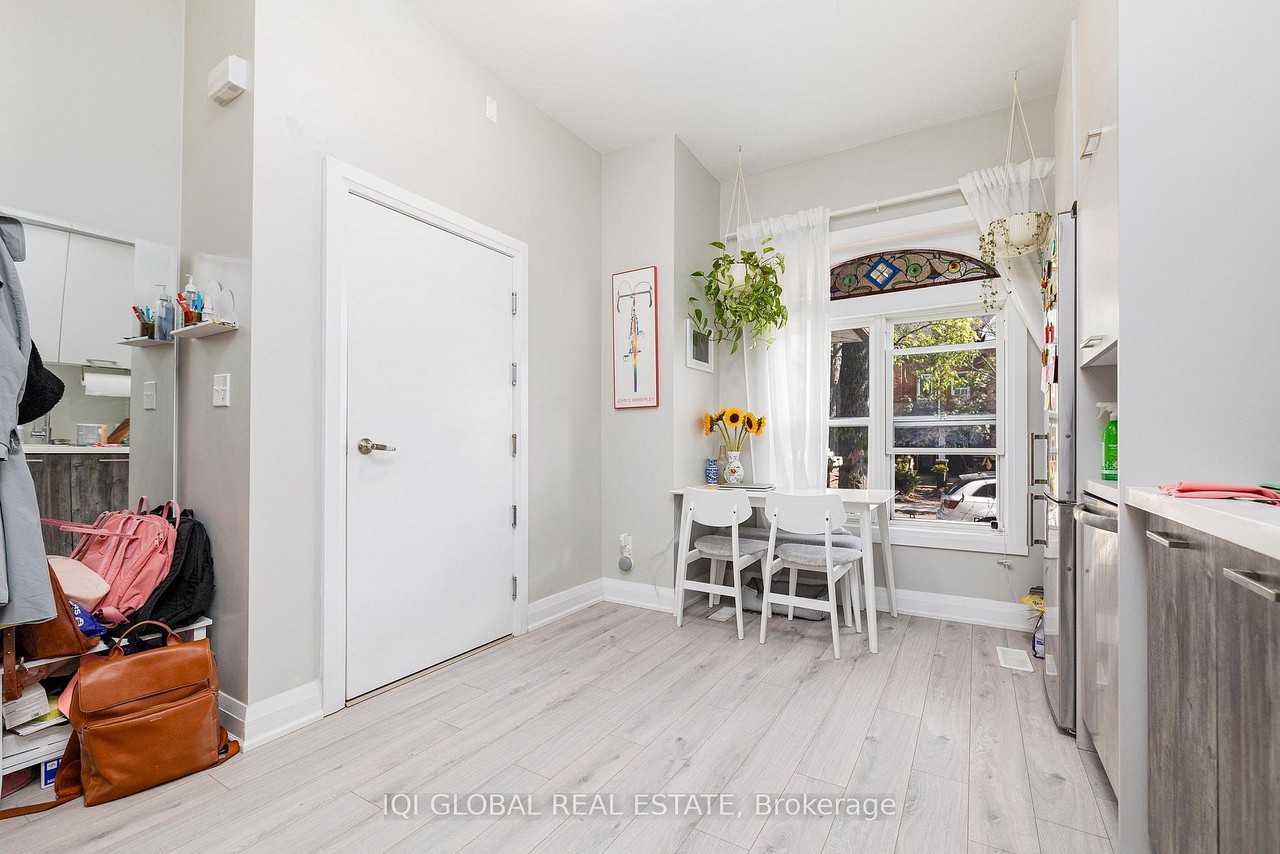 142 Grace Street #Main - Photo 4 of 11