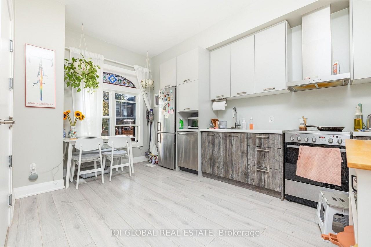 142 Grace Street #Main - Photo 5 of 11