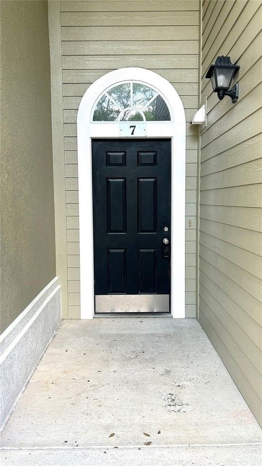 10000 Sw 52nd Ave #7 - Photo 2 of 24