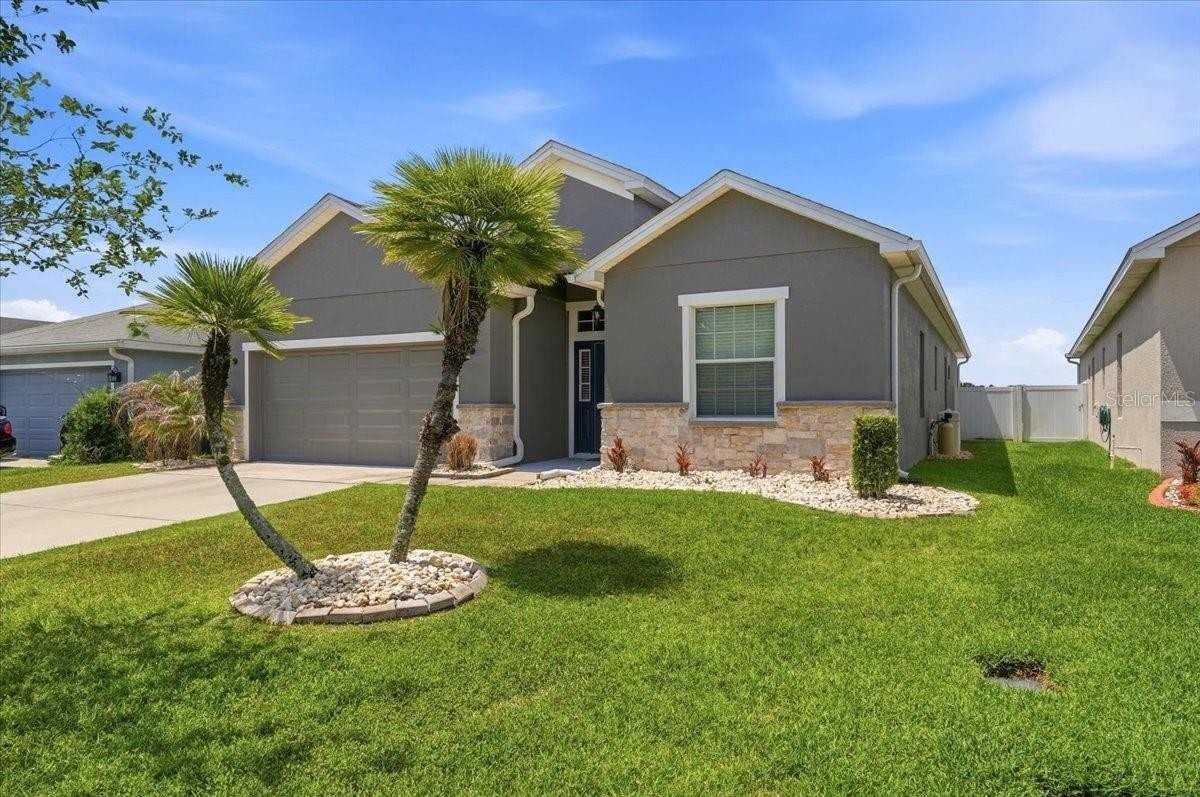 3615 Peregrine Way - Photo 3 of 49