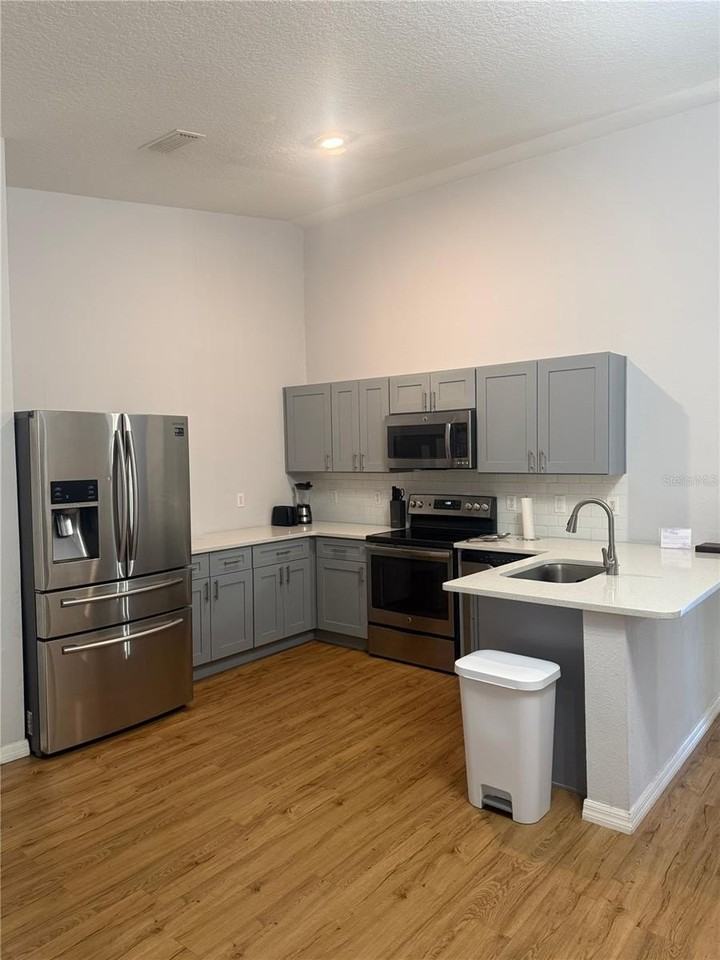2774 Club Cortile Cir #B - Photo 2 of 34