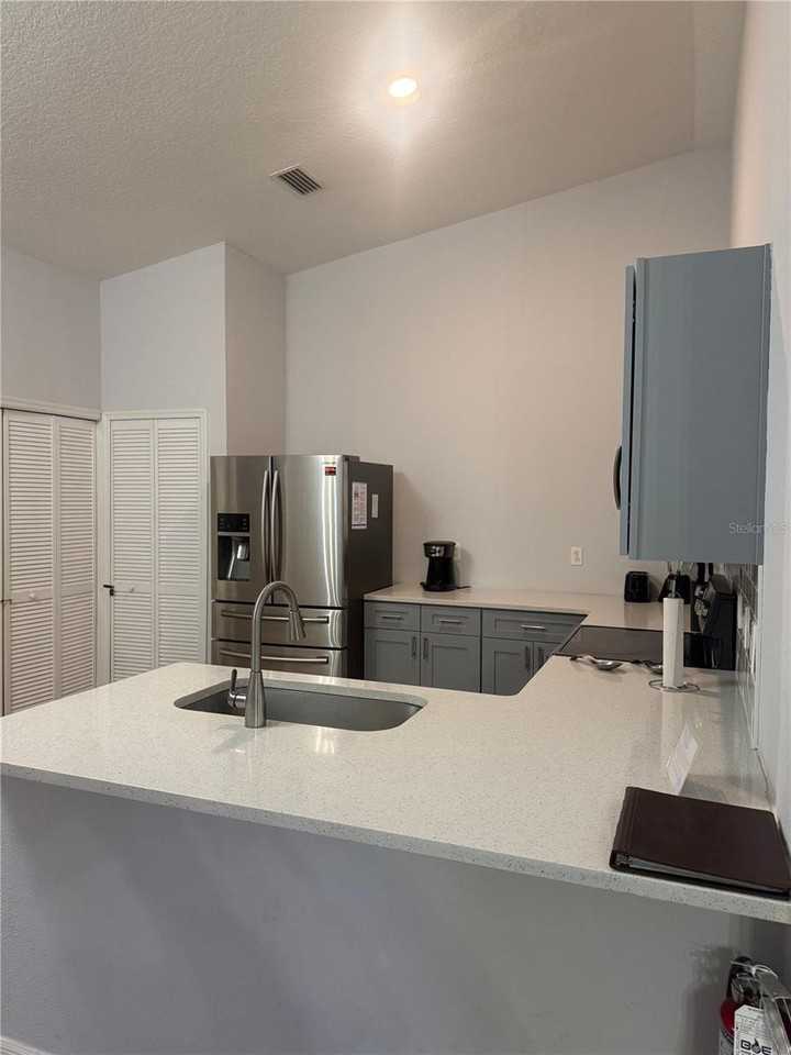 2774 Club Cortile Cir #B - Photo 4 of 34