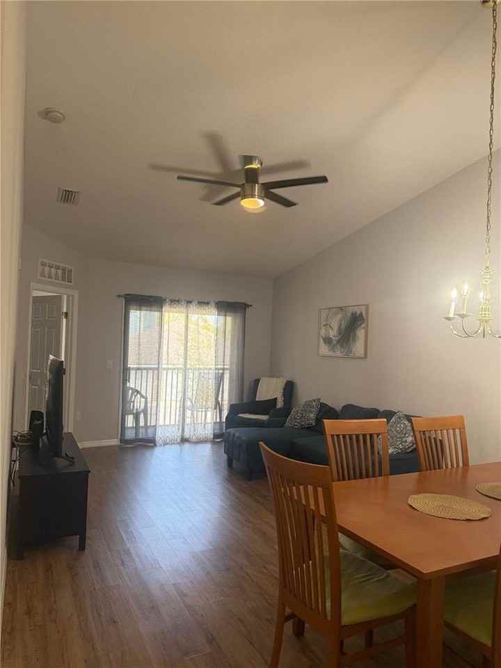 2774 Club Cortile Cir #B - Photo 7 of 34