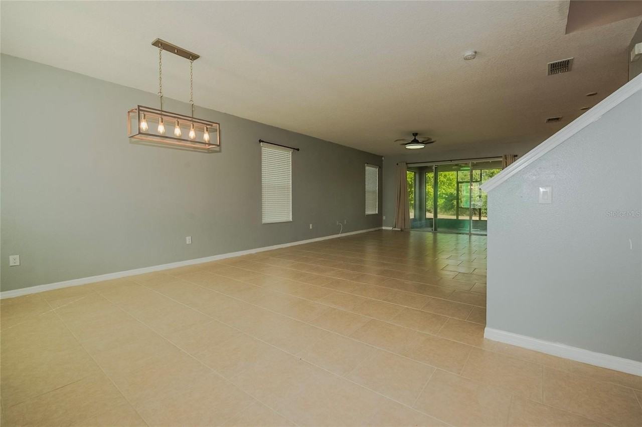 633 Ogelthorpe Dr - Photo 4 of 13