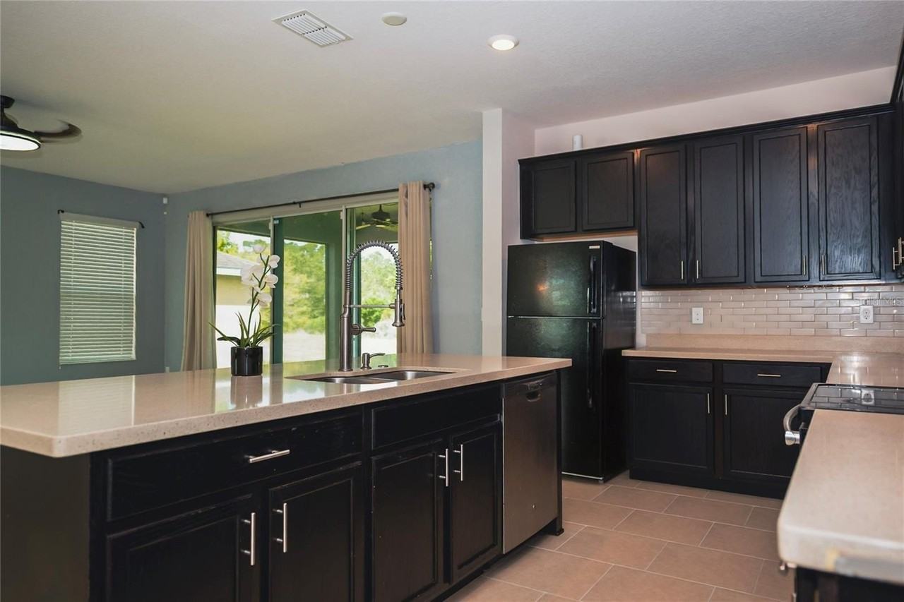 633 Ogelthorpe Dr - Photo 6 of 13