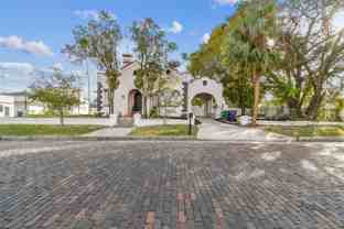 2102 W La Salle St - Photo 1 of 1