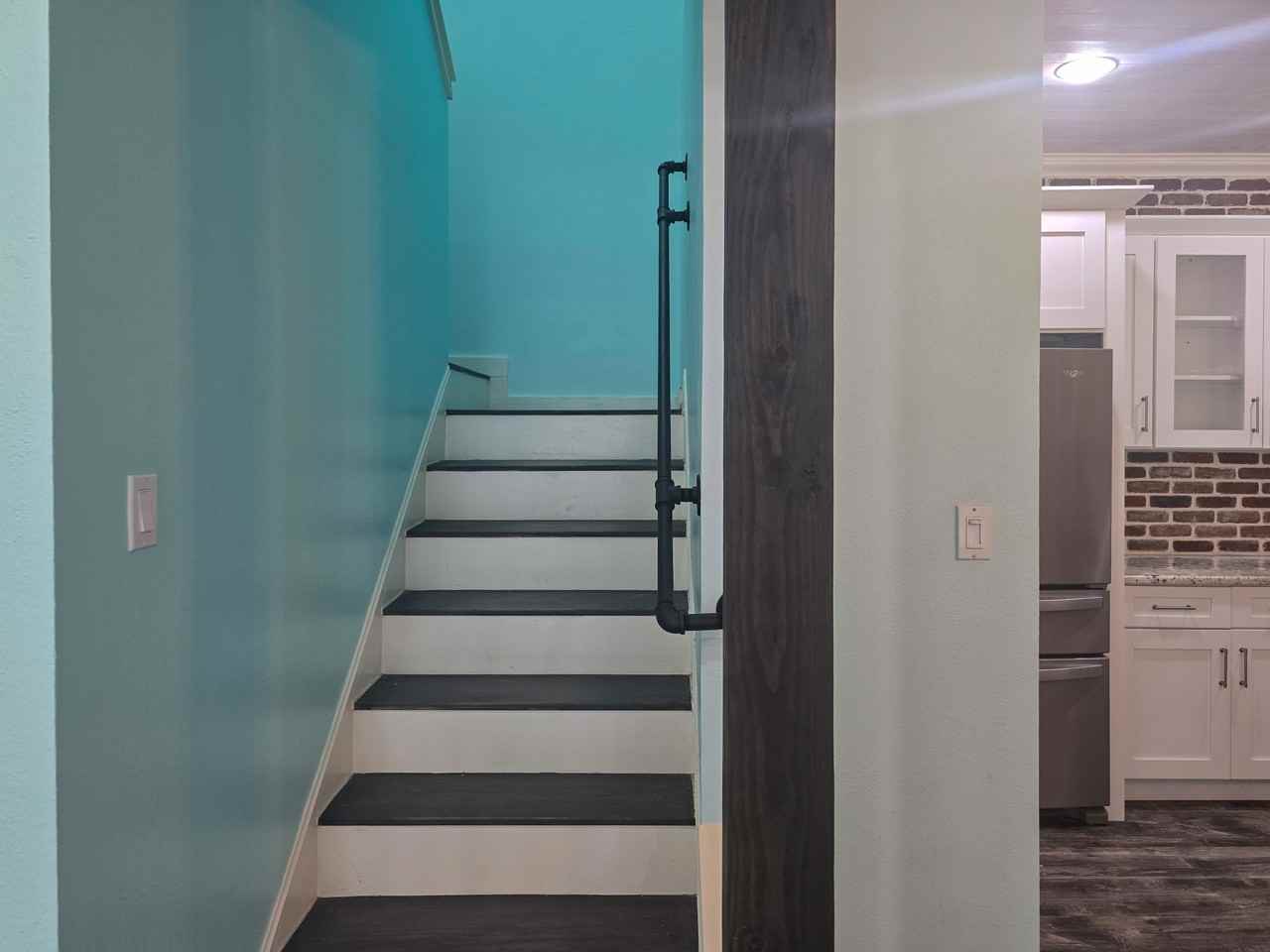921 Marine Dr #327 - Photo 7 of 21