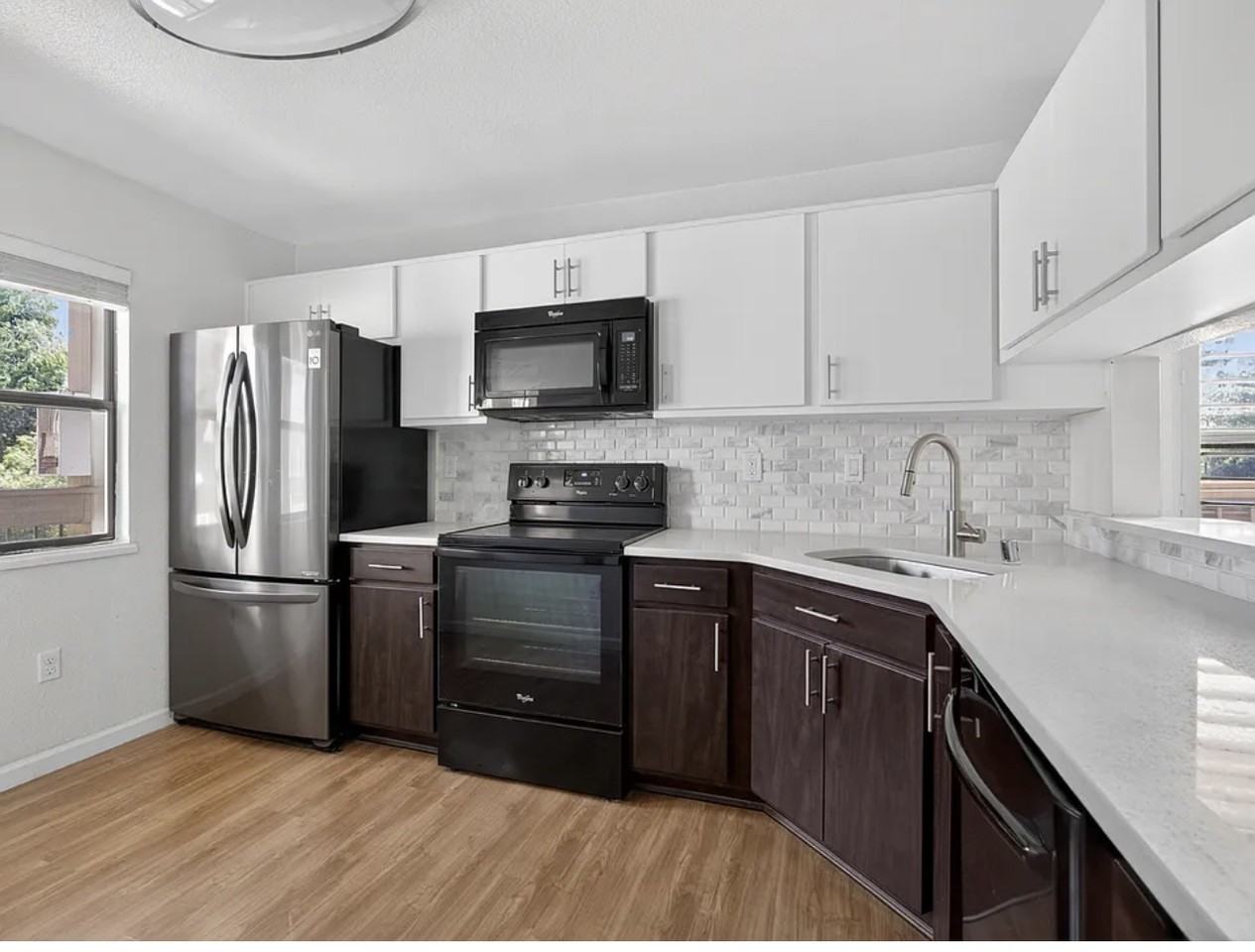 1123 S Villa Way - Condo - Photo 2 of 20