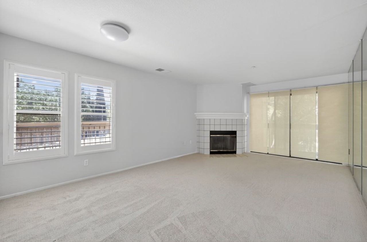 1123 S Villa Way - Condo - Photo 7 of 20