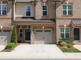 featured image of 846 Silver Leaf Dr