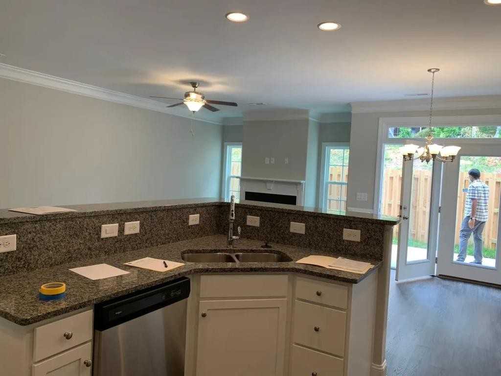 846 Silver Leaf Dr - Photo 3 of 9