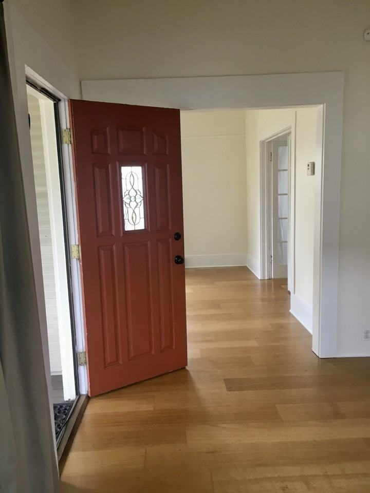 26 Cottage St #1 - Photo 7 of 24