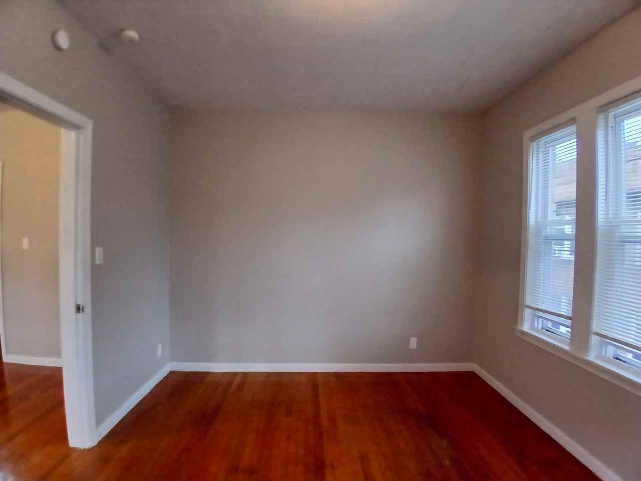 17 Allen Place #C1 - Photo 7 of 11