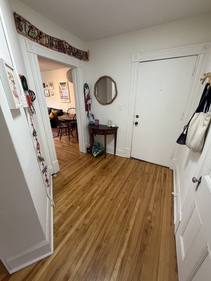 111 Howland Avenue #6 - Photo 4 of 12