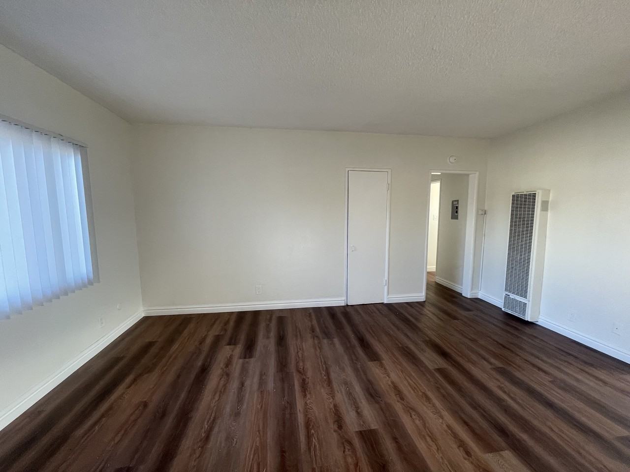10970 South Figueroa Street #7 - Photo 7 of 18