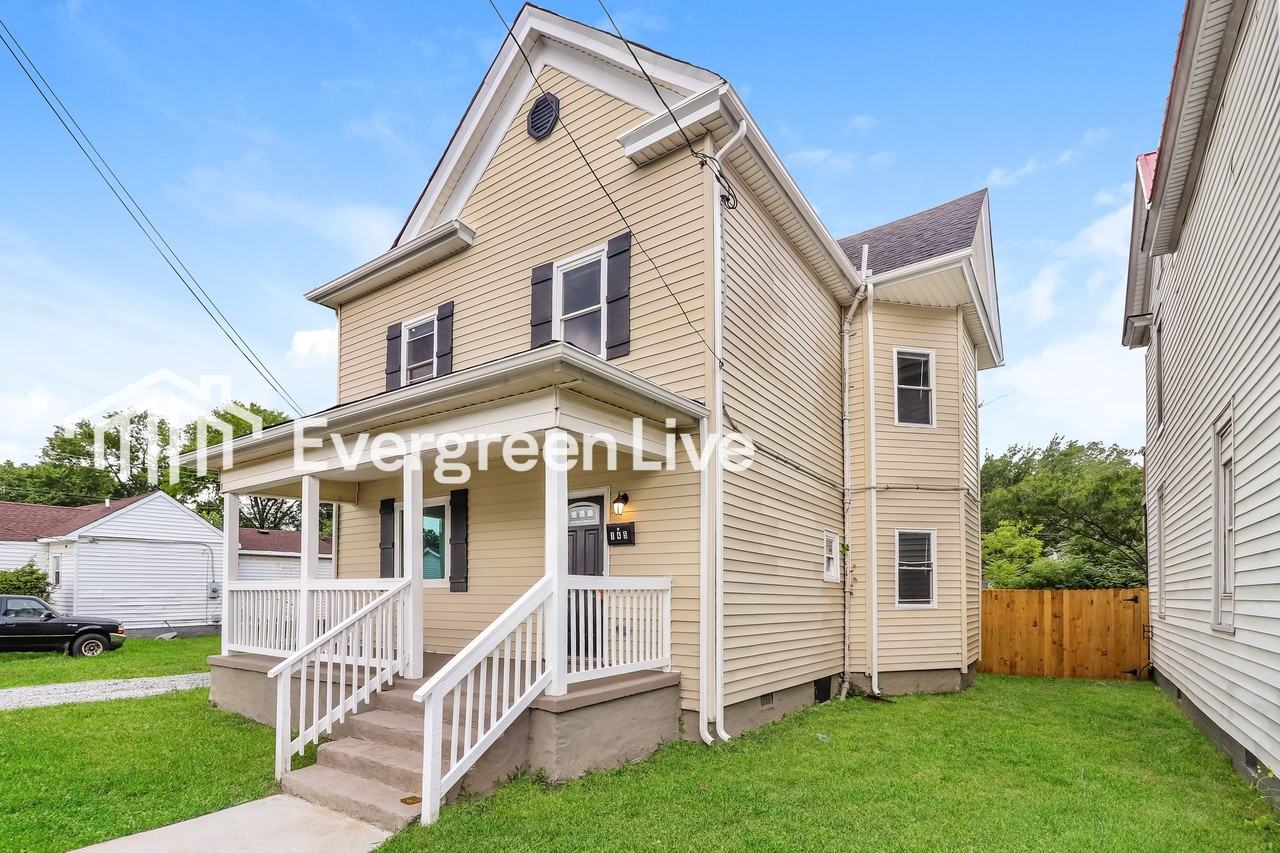 145 Charles St - Photo 2 of 15