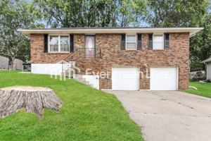 featured image of 3909 S Berry Ln