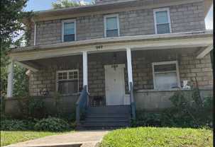 949 E New York St #2B - Photo 1 of 1