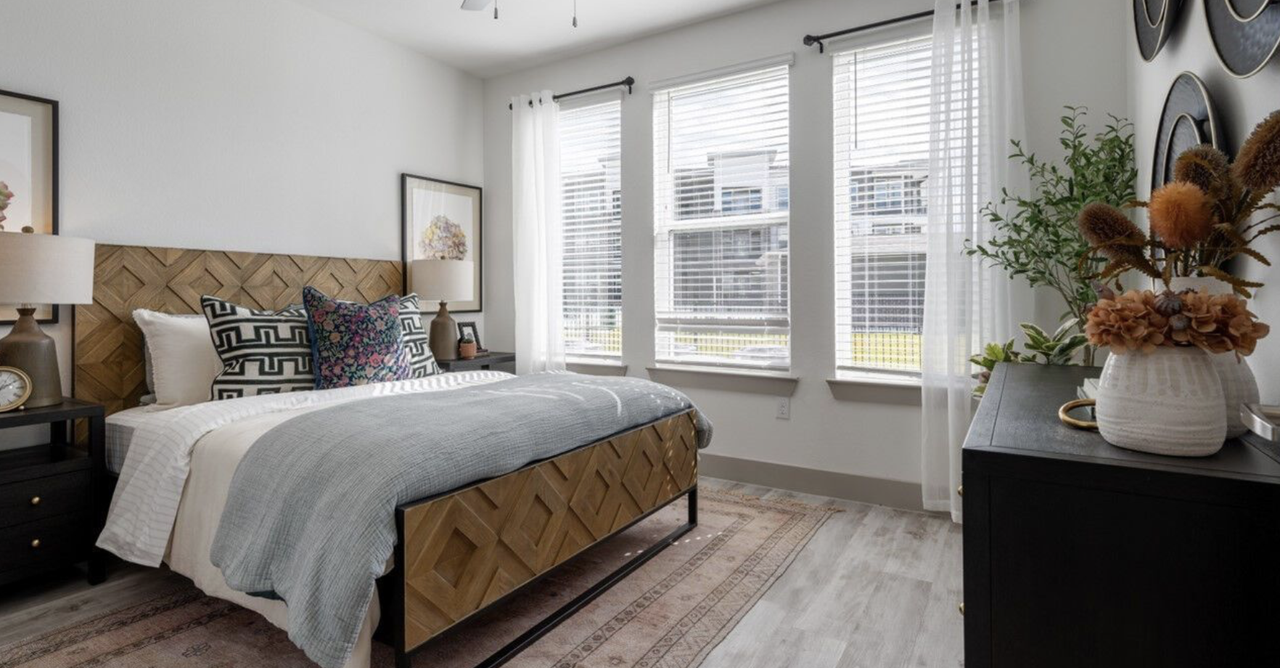 12201 Pearce Lane - Photo 5 of 20