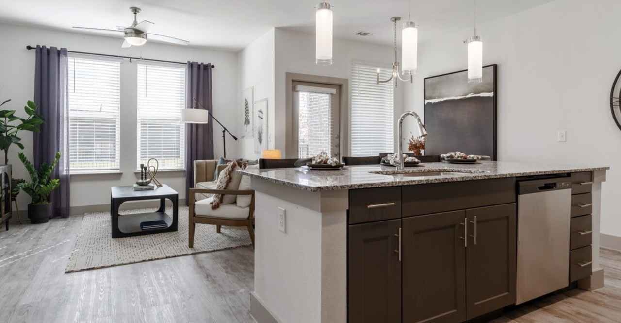 12201 Pearce Lane - Photo 3 of 20