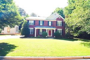 featured image of 2680 Hampton Park Dr