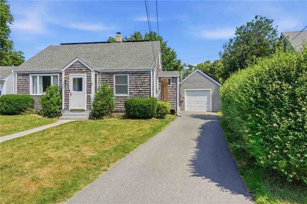 25 King Rd - Photo 2 of 45
