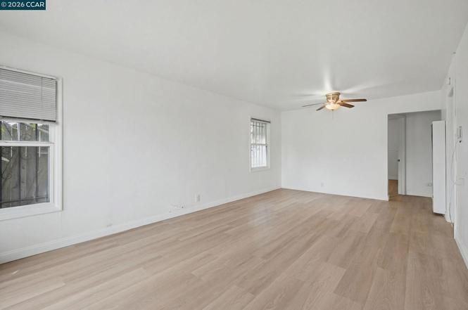 6719 Eastlawn St - Photo 6 of 15