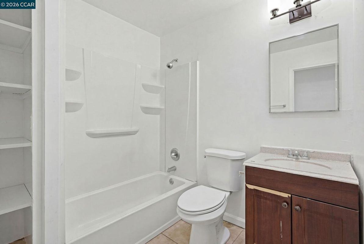 6719 Eastlawn St - Photo 7 of 15
