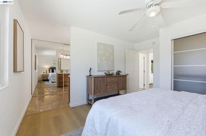 2446 Bing Pl - Photo 7 of 25