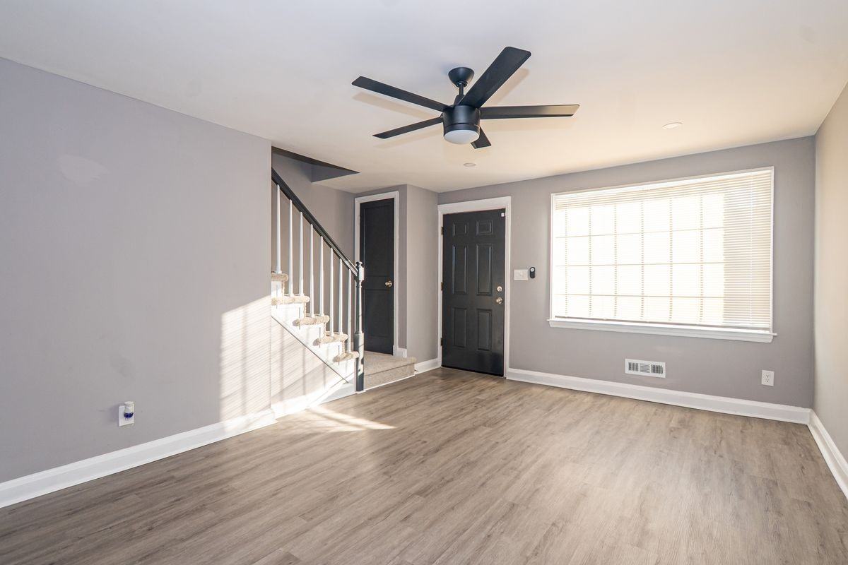 3519 Kentucky Ave - Photo 4 of 31