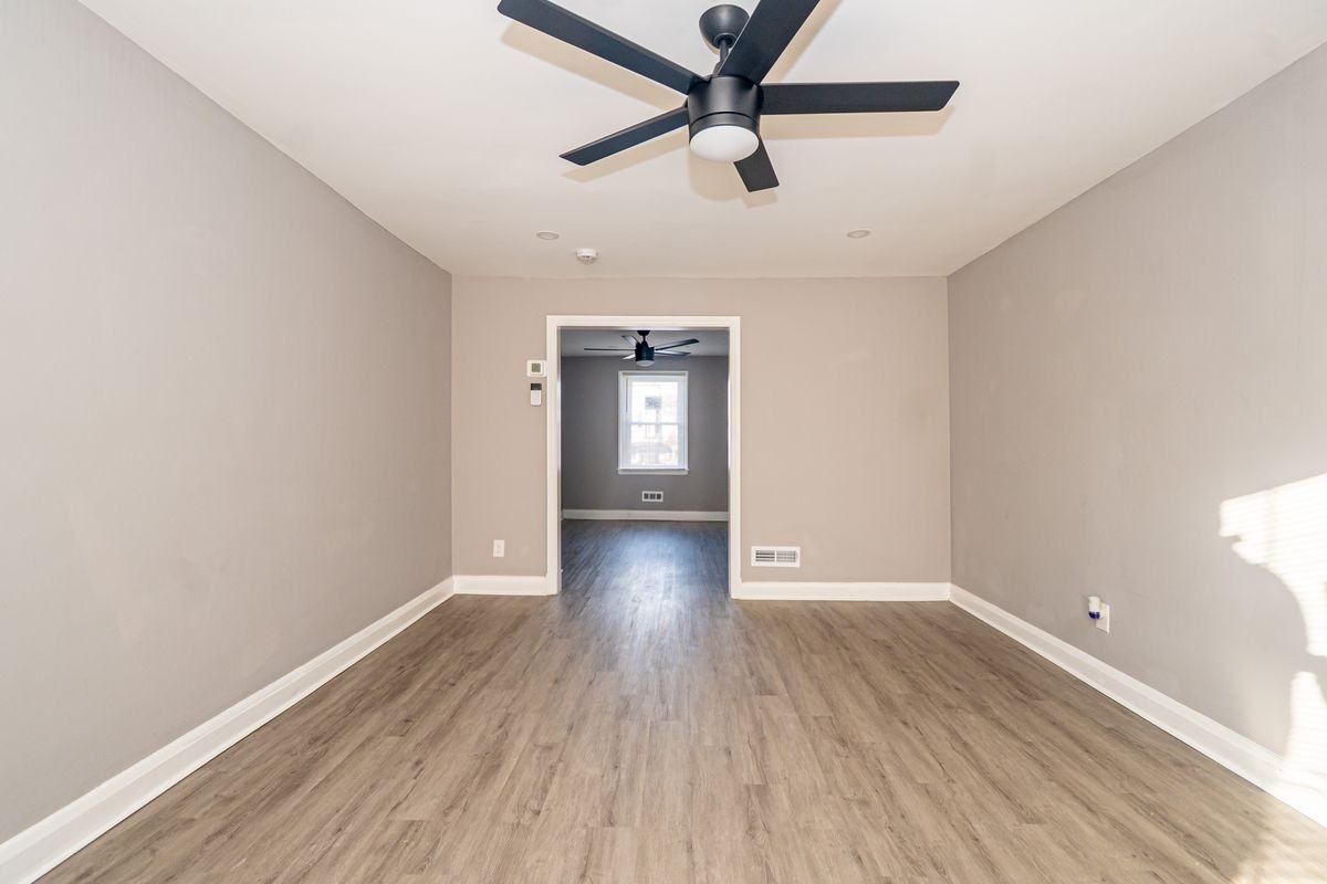 3519 Kentucky Ave - Photo 6 of 31