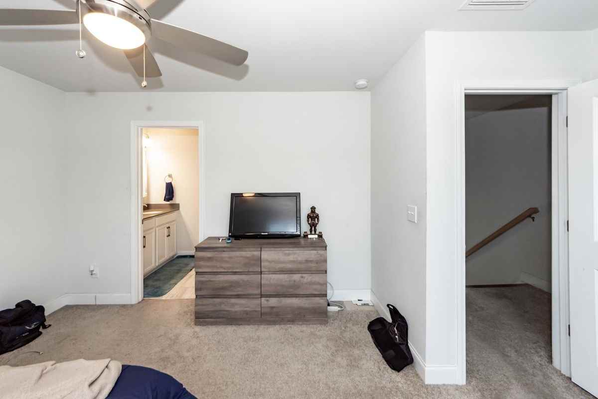 531 Green Fern Dr - Photo 5 of 23