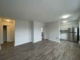 featured image of 987 Mohawk Rd E