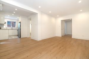 featured image of 2120 Av Van Horne