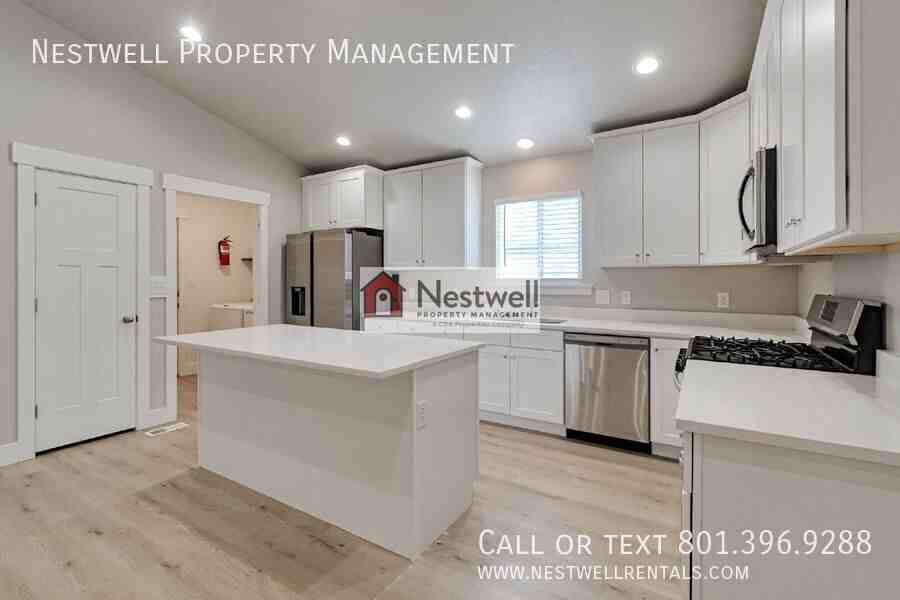 2433 E Quaking Aspen Ln - Photo 3 of 38
