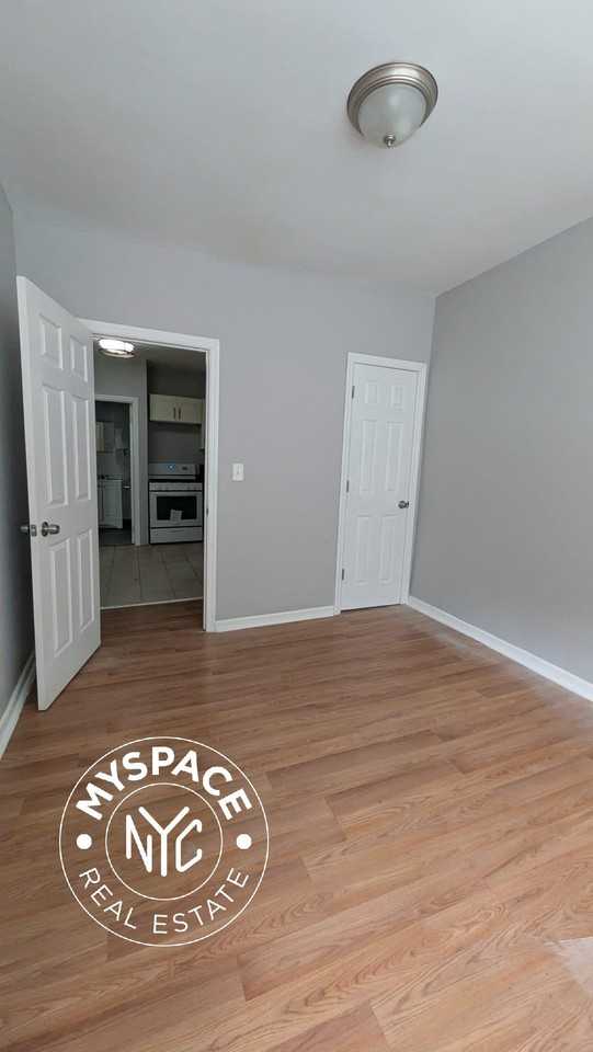 299 Saratoga Ave #2F - Photo 4 of 15